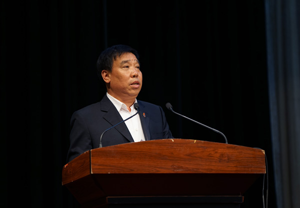 振东集团董事长_振东集团车辆