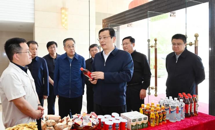 丁小强深入长治高新区潞州区部分企业开展入企服务