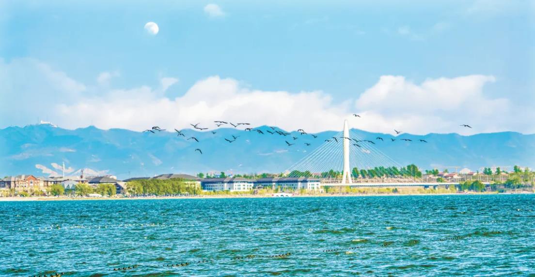 һ����ˮӳ̫��